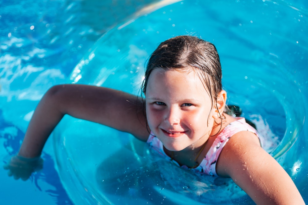 Piscine hors sol : un choix pratique et esthétique pour profiter de l'été
